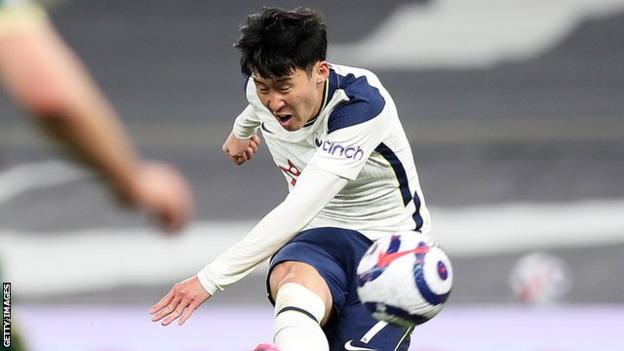 Son Heung-Min scores for Tottenham against Sheffield United in the Premier League in 2020-21