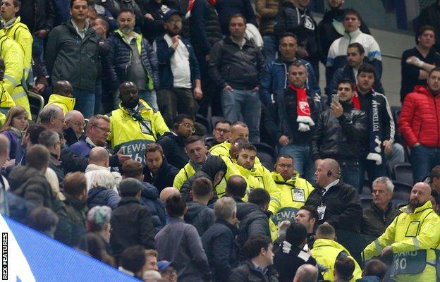 Red Star Belgrade fans