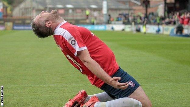 Jon Parkin took his tally to 13 goals since arriving from Newport in January, but it proved in vain