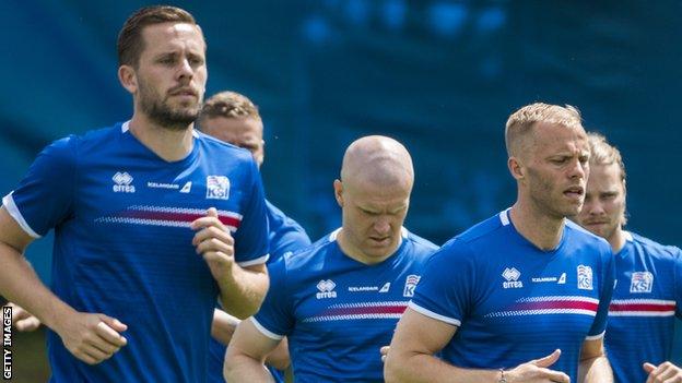 Swansea's Gylfi Sigurdsson (left) played with Eidur Gudjohnsen (right) for Iceland at Euro 2016