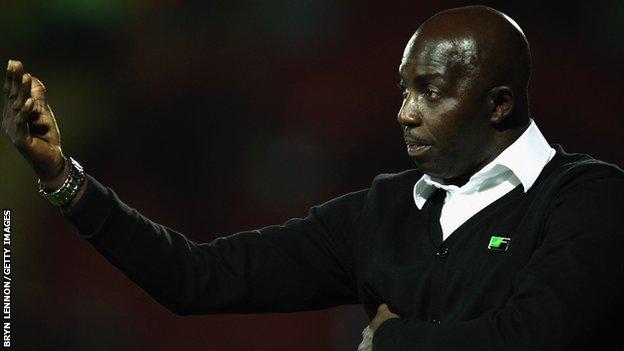 Samson Siasia