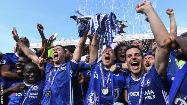Chelsea celebrate winning the Premier League trophy