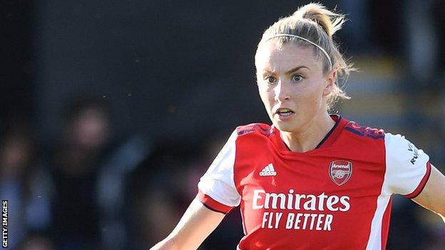 Leah Williamson in action for Arsenal