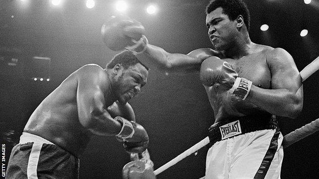 Greatest Fights: Muhammad Ali v Joe Frazier brought heat, hate and hard ...