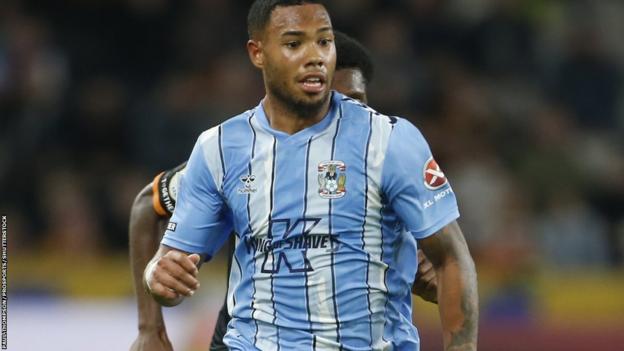 Milan van Ewijk: Coventry City wing-back faces quad injury lay-off - BBC Sport
