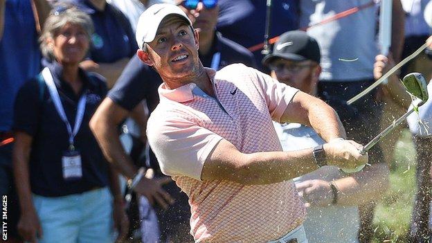 Rory McIlroy's final round got to a bad start as he double bogeyed the first