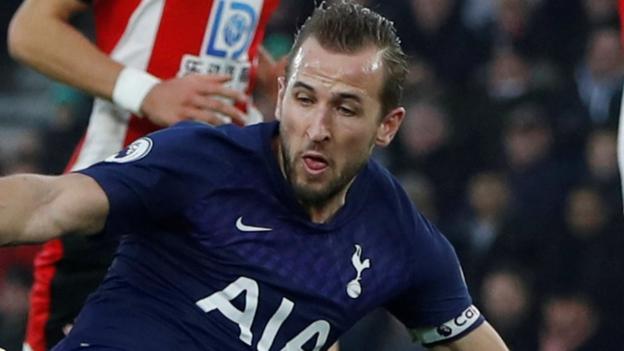 Football gossip: Kane, Piatek, Muller, Eriksen, Ings, Lacazette, Cavani thumbnail