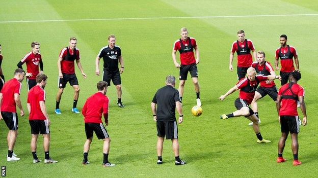 Aberdeen players train