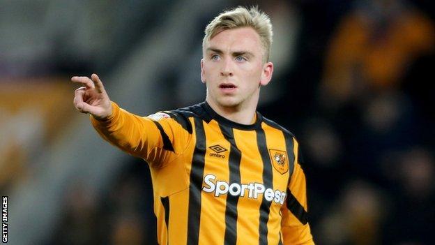 Jarrod Bowen playing for Hull City