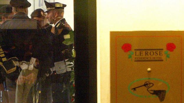 Italian constabulary  successful  the Residence Le Rose edifice  lobby aft  Marco Pantani's assemblage  was found