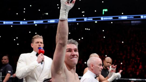 Liam Smith waves at the crowd