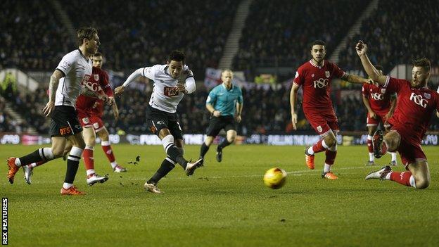Tom Ince scores for Derby