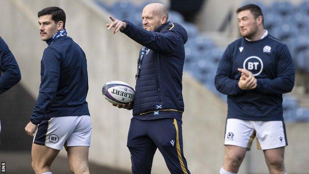 Gregor Townsend will lead Scotland into a second World Cup after signing an extended deal