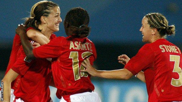Jill Scott scored England's second goal against Argentina