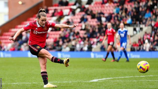 Women's football EURO 2022: Ella Toone living Manchester United