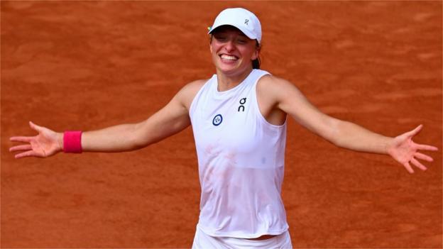 Iga Swiatek Plays Hard—and Wins Easy—at the French Open Final