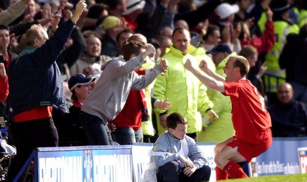 Danny Murphy celebrates his winner against Everton in 2003 with Liverpool fans