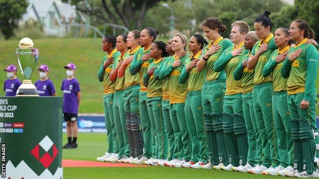 Cricket World Cup South Africa Women Into Semi Finals Despite Washout    123866171 Gettyimages 1387386656 