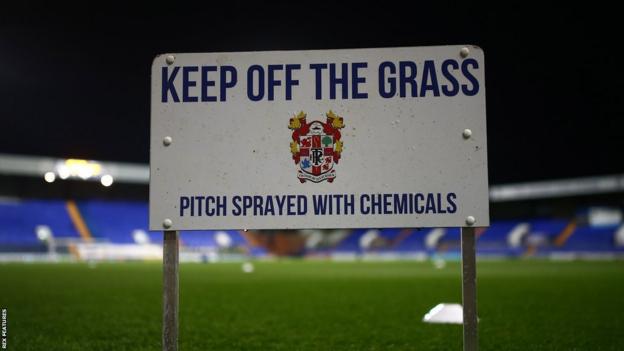 Keep off the Grass sign at Tranmere