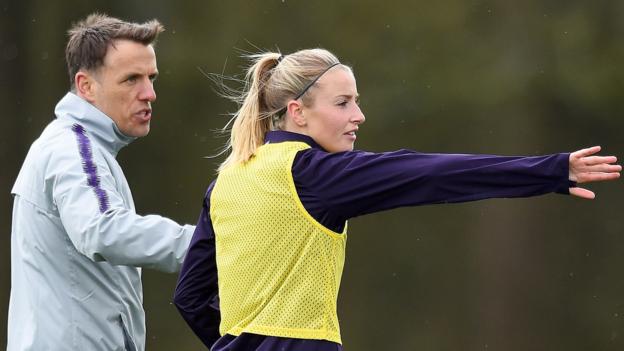 Leah Williamson: England player offering Phil Neville selection headaches thumbnail