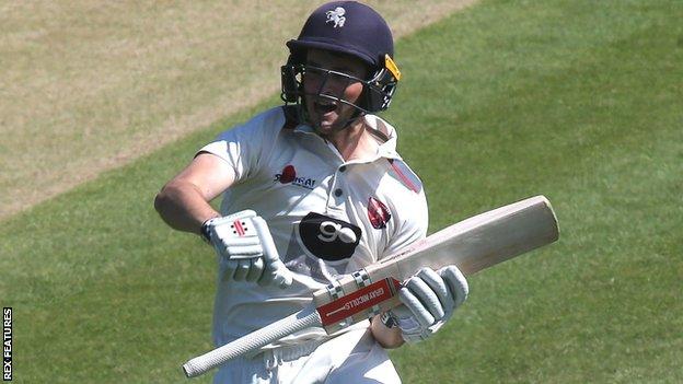 Ollie Robinson Kent Wicketkeeper Agrees Contract Extension Bbc Sport