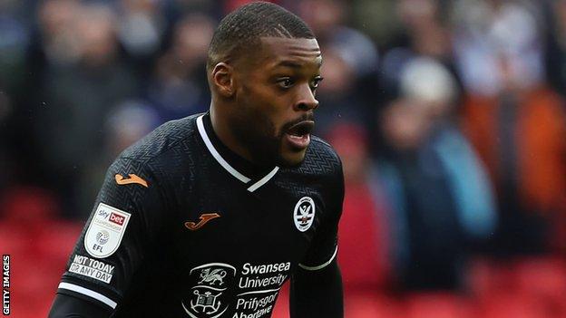 Olivier Ntcham in action for Swansea City
