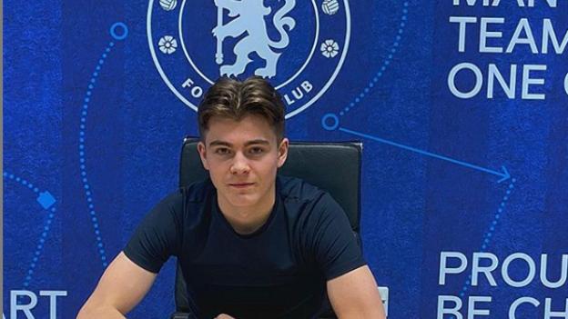 Leo Castledine: Get to know Chelsea's new wonderkid thumbnail