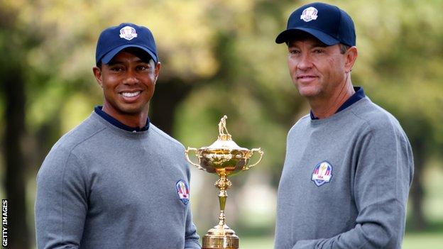 Tiger Woods and Davis Love III