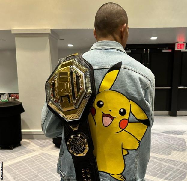 Alex Pereira wearing a Pikachu jacket