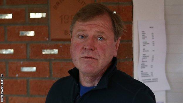 Hugh Morris