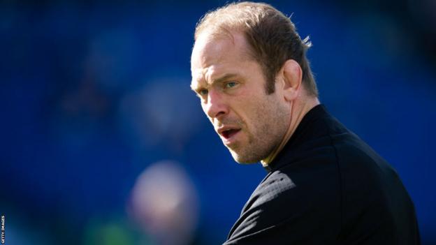 Alun Wyn Jones looks on during a training session