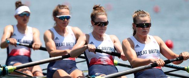 Rebecca Shorten (right) racing with the Team GB crew in the women's four