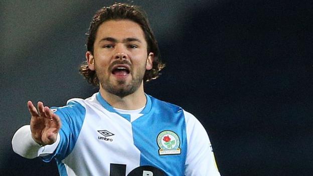 Blackburn Rovers 0-0 Wigan Athletic: Bradley Dack stretchered off in stalemat thumbnail