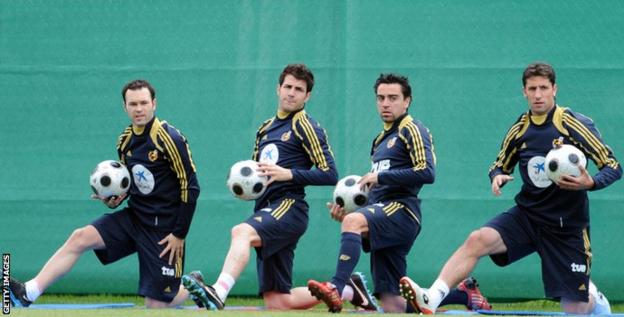 Andres Iniesta, Xavi, Cesc Fabregas and Joan Capdevila