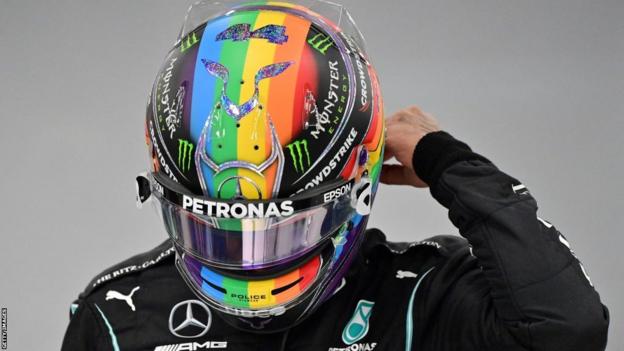 Lewis Hamilton wears a rainbow helmet at the 2021 Saudi Arabian Grand Prix
