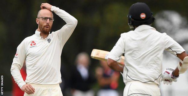 Jack Leach