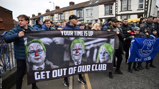 Everton fans banner