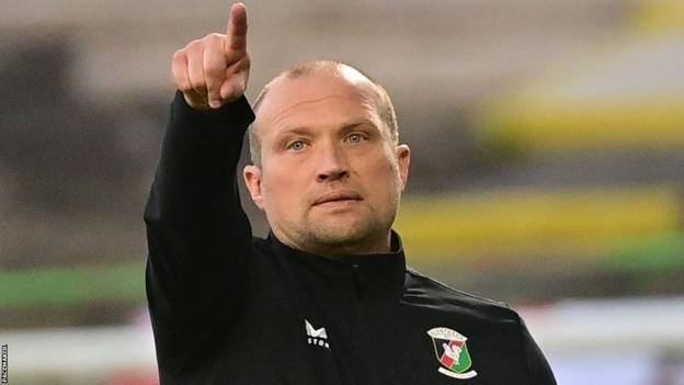 Glentoran boss Warren Feeney during Thursday's game