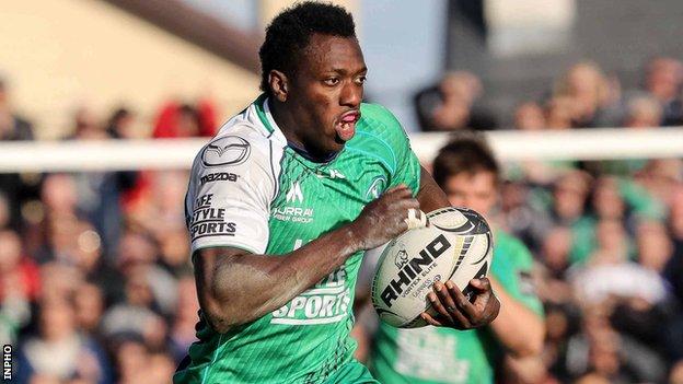 Connacht wing Niyi Adeolokun streaks clear to score for Connacht