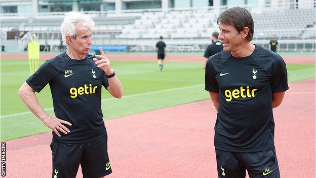 Gian Piero Ventrone (left) with Spurs boss Antonio Conte during July