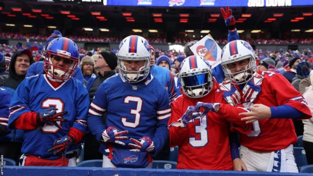 Buffalo Bills fans amusement   their enactment    for Damar Hamlin