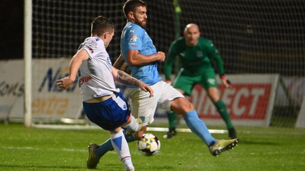Chris McKee scoring