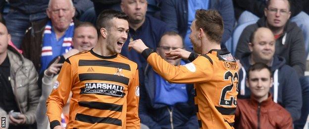 Alloa players celebrating