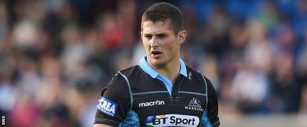Robbie Fergusson in action for Glasgow Warriors