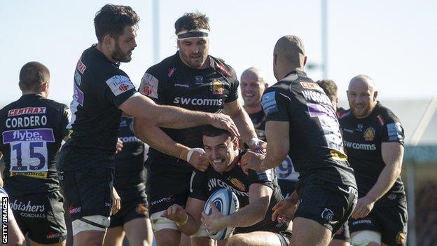 Exeter score a try against Bath