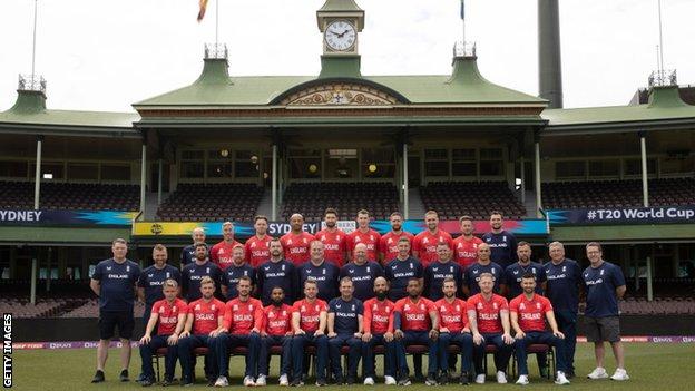 England squad photo in front of MCG pavilion