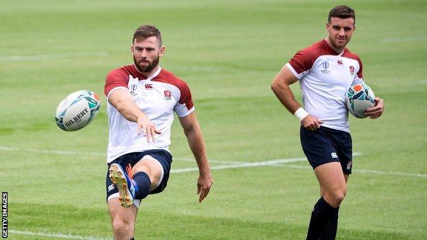 Saracens full-back Elliot Daley (left)