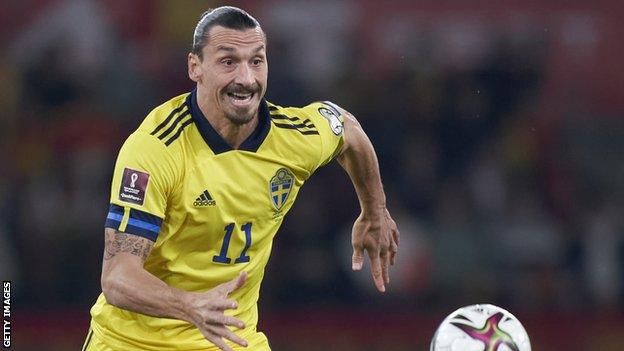 Zlatan Ibrahimovic a disputé les 17 dernières minutes de la défaite de la Suède à Séville