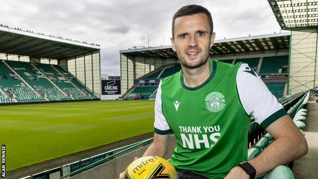 Jamie Murphy Hibernian Sign Winger From Rangers Bbc Sport