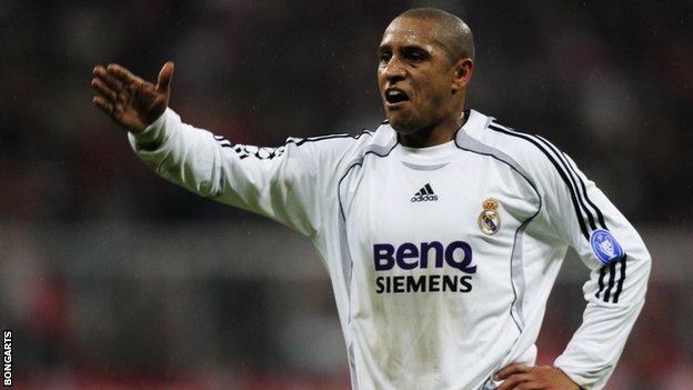 Roberto carlos sale jersey real madrid